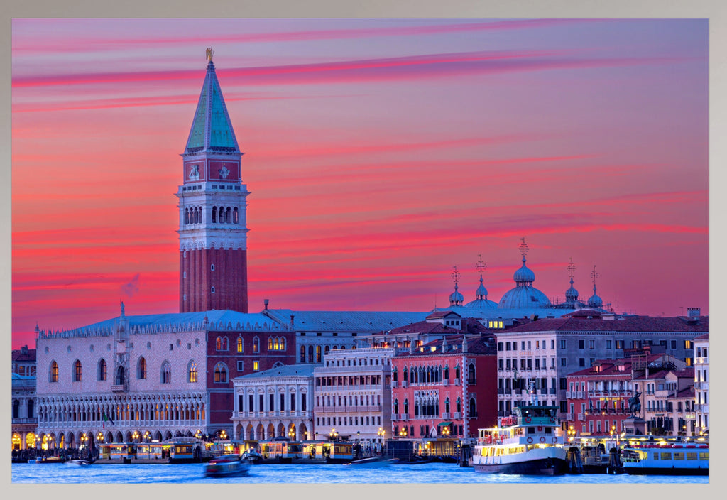 Venetian Twilight: Colours of Nature